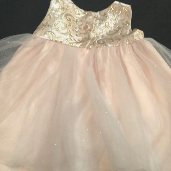 Pretty as a picture gorgeous dress - Picture 6 of 8